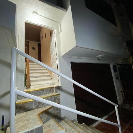 Habitaciones Independientes Cerca Al Aeropuerto 1 Cartagena Exterior foto